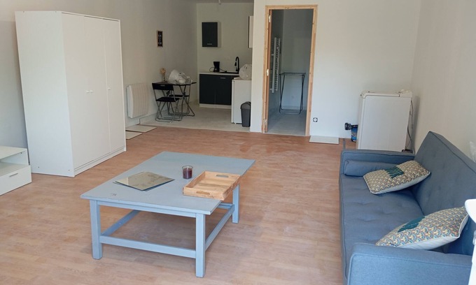 Saint-Pierre-es-Champs Apartamento | Accommodation in the countryside: hiking, walking and fishing!