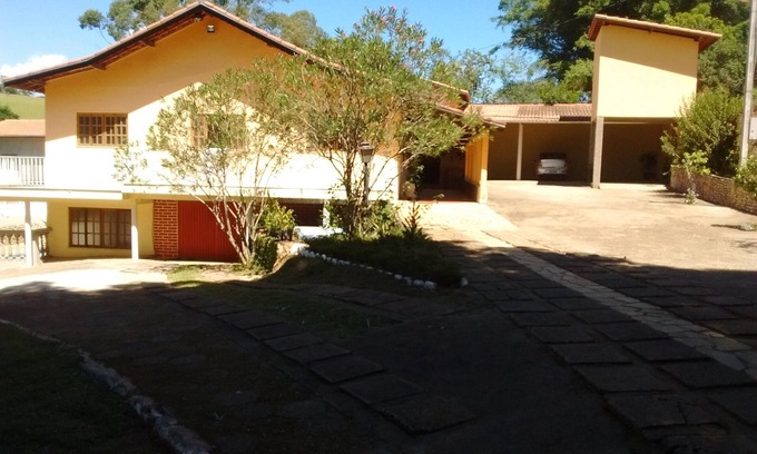Estiva Villa | Alojamiento para toda la familia, eventos, campamentos y retiros espirituales.