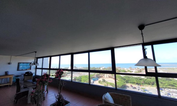 Durban Point Apartamento | Accommodation Front - Fabulous 4 Sleeper with Jaw - dropping Views