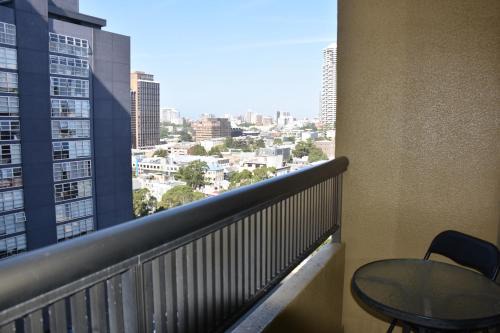 Darlinghurst Apartamento | Accommodation Sydney City Centre Hyde Park Plaza Pet Friendly Studio with balcony apartment