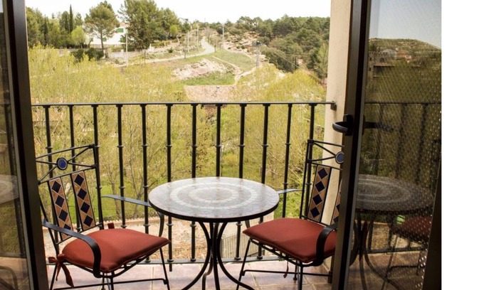 Siguenza Apartamento | Alojamientos Victoria Apartamento con terraza I