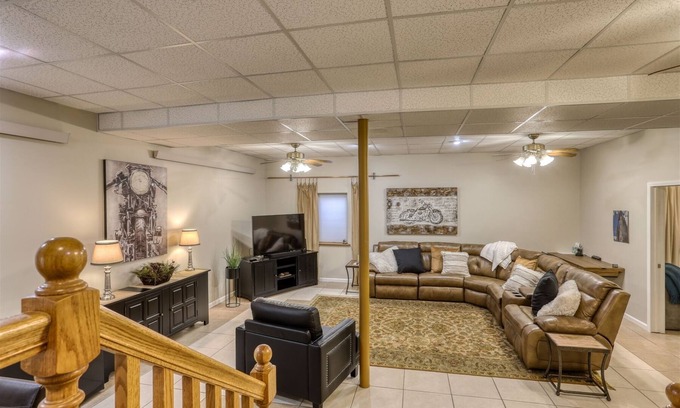 Sturgis Casa | Aces & Eights | 5 Bed, 3 Bath