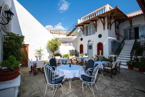 idhra Casa | Achilleas Pension