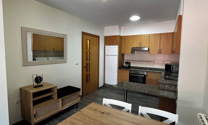 Boiro Apartamento | Acogedor Apartamento en Escarabote - Boiro a 2 min de la playa