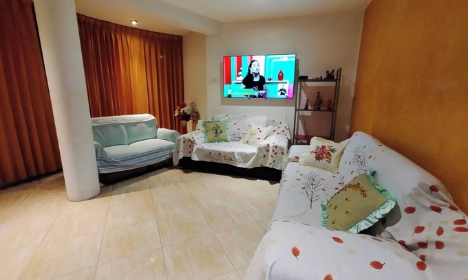 Las Quintanas Apartamento | En el corazón de Trujillo, un espacio perfecto y tranquilo.