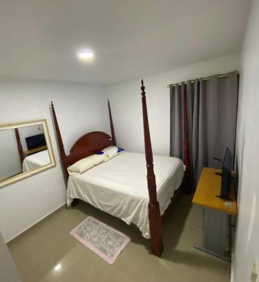 Los Frailes Apartamento | Acogedor apt con Ps5