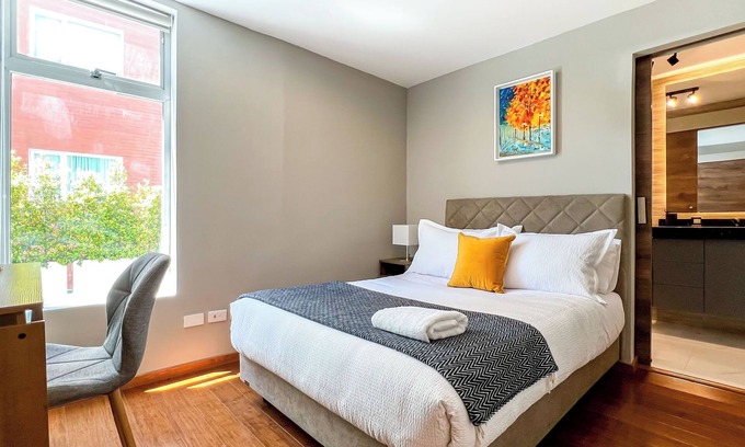 La Floresta Apartamento | Acogedora Suite Ejecutiva, Moderna y Privada en Quito