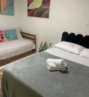 Aracruz Apartamento | Aconchegante Kitnet na sede Aracruz 1 km do centro individual ótima logística lugar tranquilo