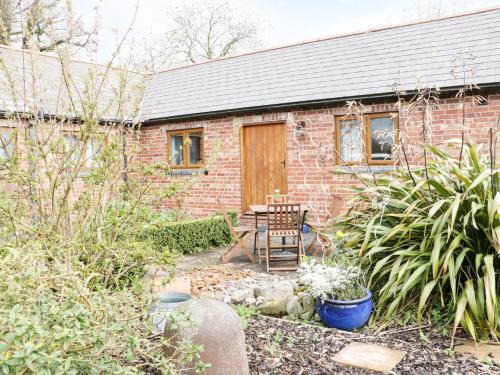 Loppington Casa | Acorn Cottage 1
