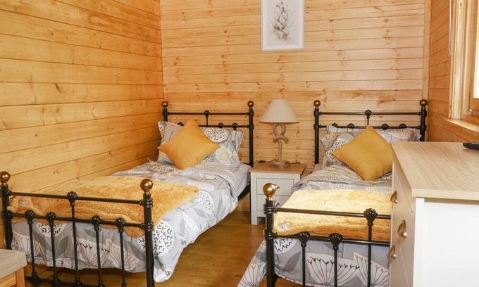 Saxmundham Cabina | Acorn Lodge, SAXMUNDHAM