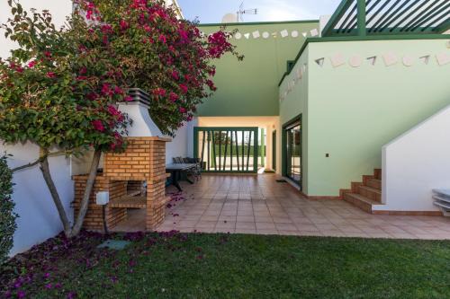Manta Rota Casa | Acoteias do Alto A by Algarvemanta