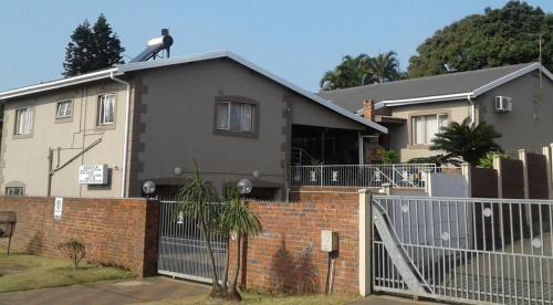Wentworth Casa | Acquila Guest House