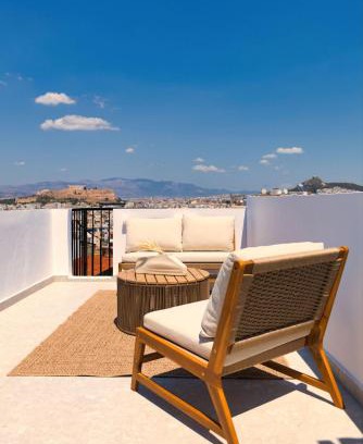 Dafni Villa | Acropolis & Sea View Villa with Whirlpool & BBQ
