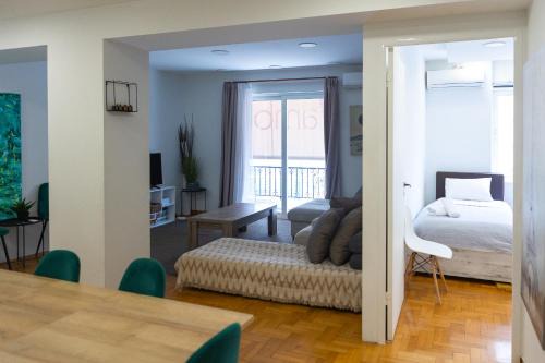 Omonia Apartamento | Acropolis View 4-BD Central Apartment
