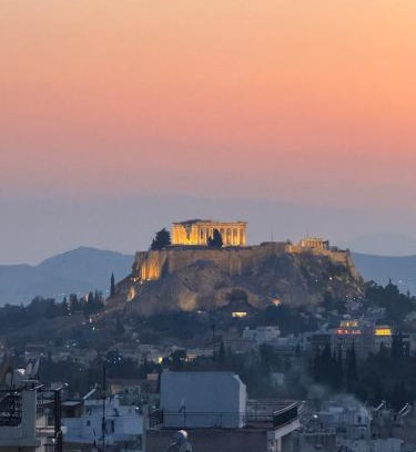 Pangrati Apartamento | Acropolis-View Penthouse, Haute Athenian