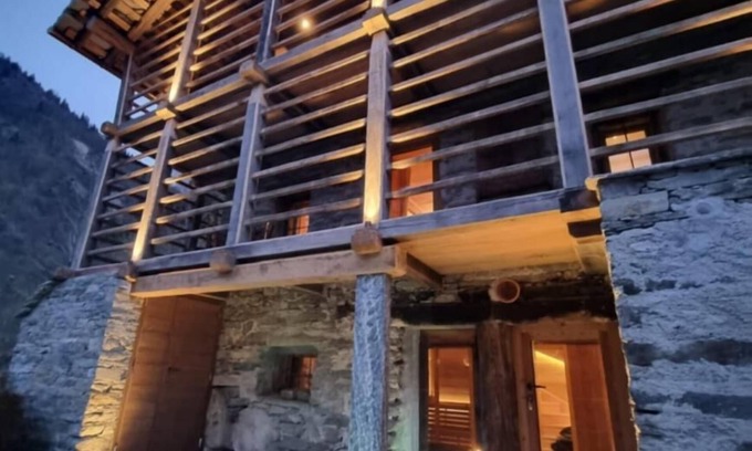 Pedemonte Chalet De Esquí | ad maiora baita walser chalet with spa