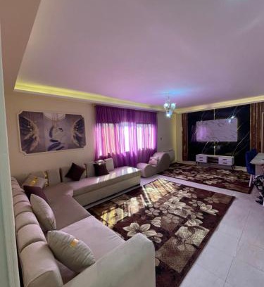 Nasr City Apartamento | Adam McDonald's Abbas Al Aqqad Hotel