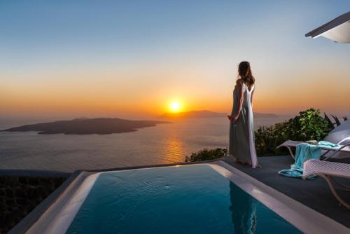 Fira Hotel | Adamant Suites