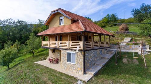 Bajina Basta Apartamento | Adamov Konak Apartmani