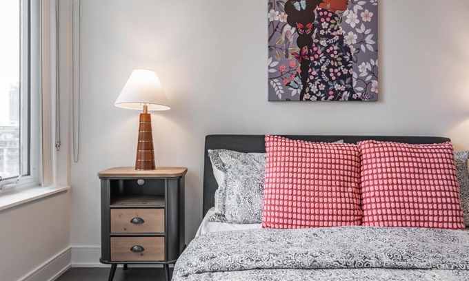 Fashion District Apartamento | Adelaide Den Suite