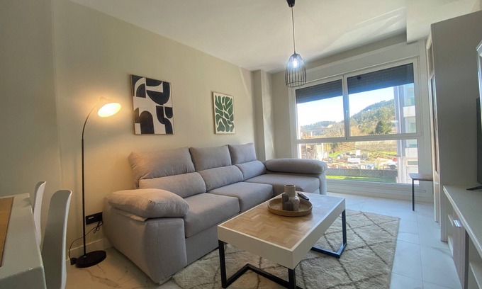 Caldas de Reis Apartamento | ADELINE, APARTAMENTO A ESTRENAR DE TRES DORMITORIOS CON PLAZA DE GARAJE