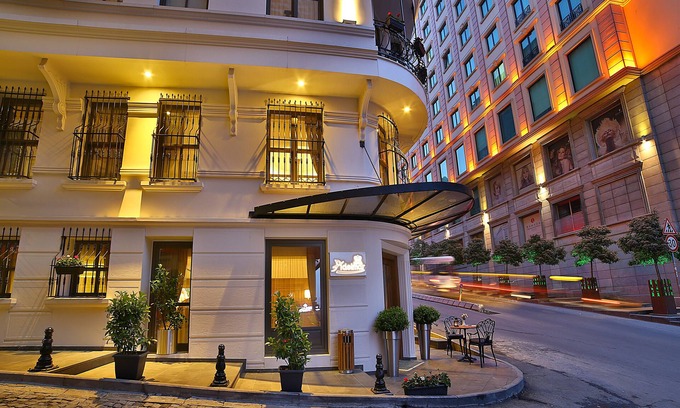 Harbiye Hotel | Adelmar Hotel İstanbul Sisli