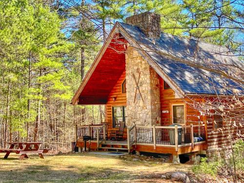 Jay Casa | Adirondack Mountain Cabin with Hot Tub, Near Whiteface, Lake Placid, Fire Pit, Game Rm
