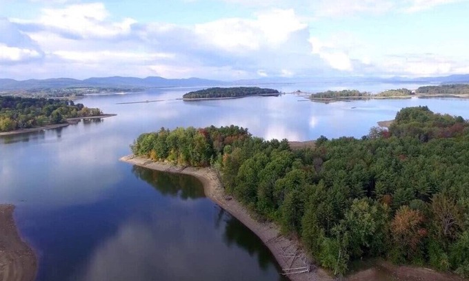 Gloversville Apartamento | Adirondack Spirit