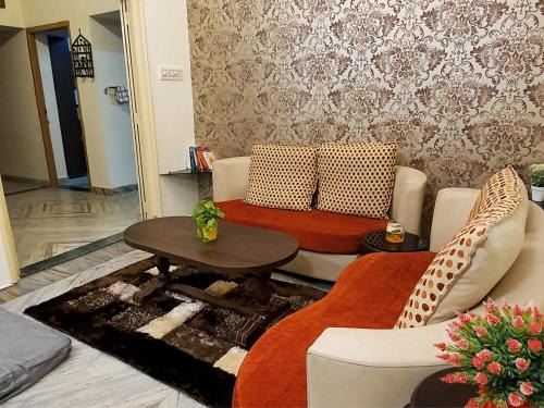 Jabalpur Apartamento | Aditya Premium HomeStay- Furnished Air Conditioned- 2BHK