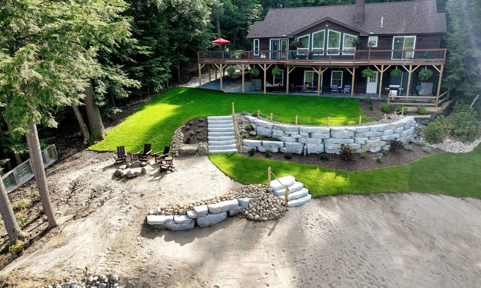 Lake Luzerne Casa | ADK Beach House. 4 Miles to Lake George. 25 miles to Saratoga Springs. 4 Bedroom