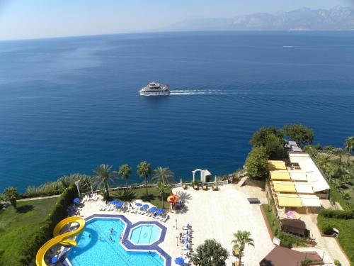 Eski Lara Hotel | Adonis Hotel
