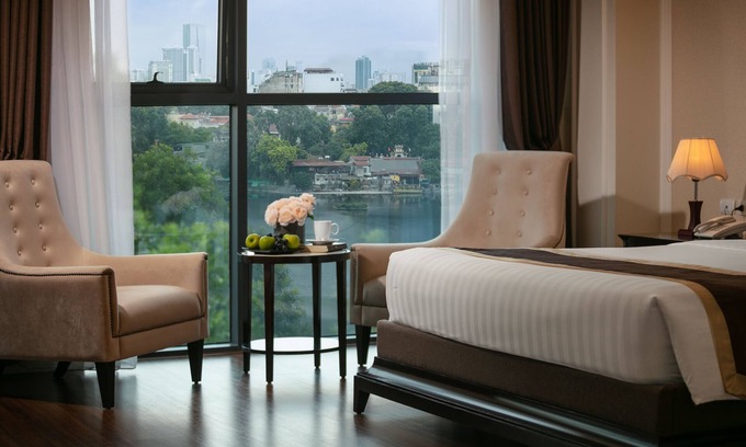 Hai Ba Trung Hotel | Adonis Hotel