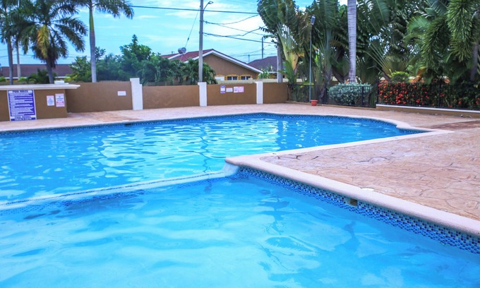 Mammee Bay Apartamento | Adorable Beach House In Draxhall