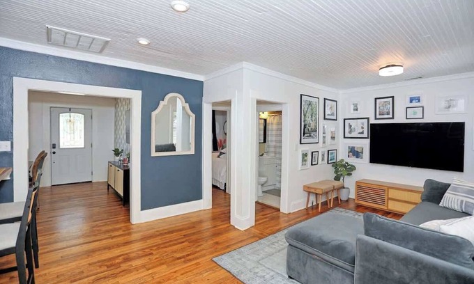 Whitemarsh Island Casa | Adorable Bungalow Near City, Marina, & Tybee Beach