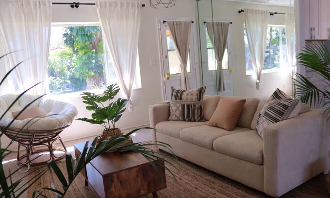 Deerfield Beach Cabaña | Adorable Cottage pasos de la playa! Duerme hasta 8