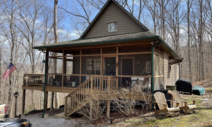 Marble Falls Cabina | Adorable Cottage / Cabin situado entre el pequeño y el gran río Buffalo