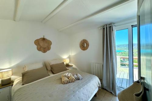Santa Giulia Casa | Adorable duplex vue mer 5 min à pied de Santa Giulia