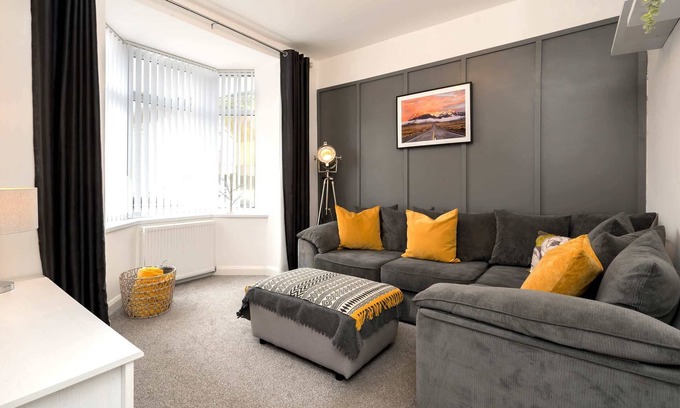 Glyncorrwg Casa | Adorable House: Afan Forest Park - STAE-Homes