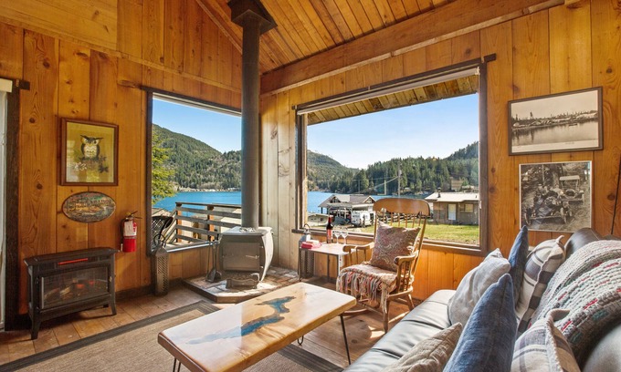 Port Angeles Casa | Adorable lake hideaway with free WiFi, spacious deck, lake views, & shared dock