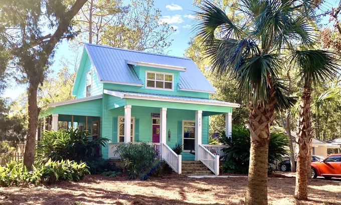 Dauphin Island Casa | Adorable Lil 'Ol' Beach Shack