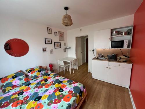 Moliere Vauban Apartamento | Adorable studio Équipé plein centre proche Foch