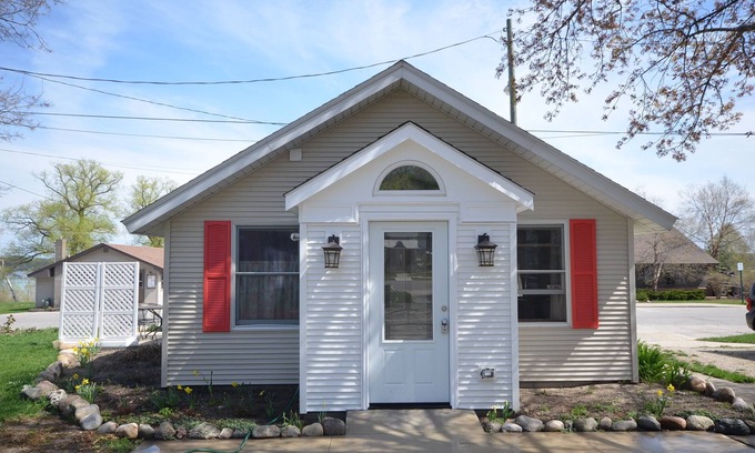 Suttons Bay Casa | En el centro de Sweet Cherry-Suttons Bay-Super lindo estudio-Bay al otro lado de la calle