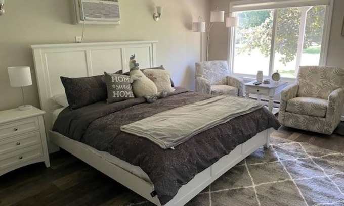 Holly Apartamento | Adventure Acres- Suite B8