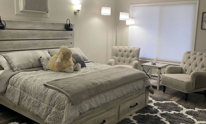 Holly Apartamento | Adventure Acres- Suite C8