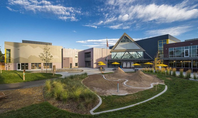 Wheat Ridge Casa | Adventure Awaits! Short Drive to Museum of Contemporary Art! Free Parking!
