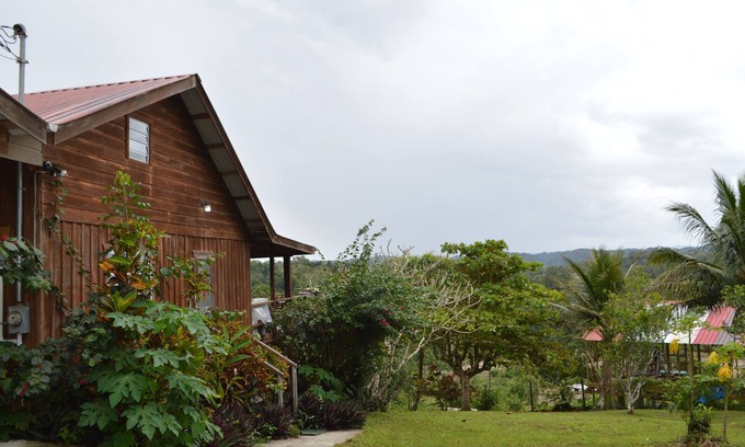 San Ignacio Casa | Aventura o tranquilidad, 1/2 acre privado, vistas increíbles, a 5 minutos del centro