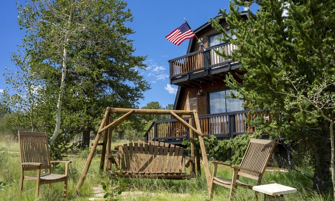 Stagetop Cabina | Adventures Rest- Perfect cabin for your expedition
