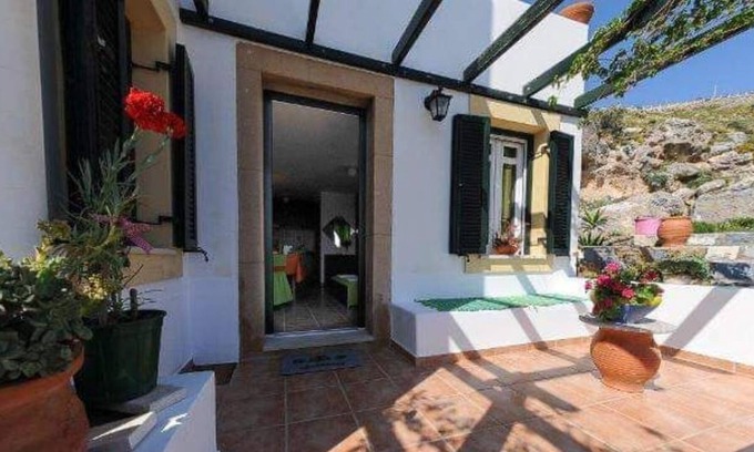 Panteli Apartamento | AEGEAN SUNRISE STUDIO at Panteli Leros