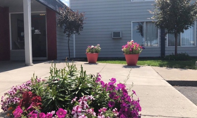 Kalispell Hotel | Aero Inn