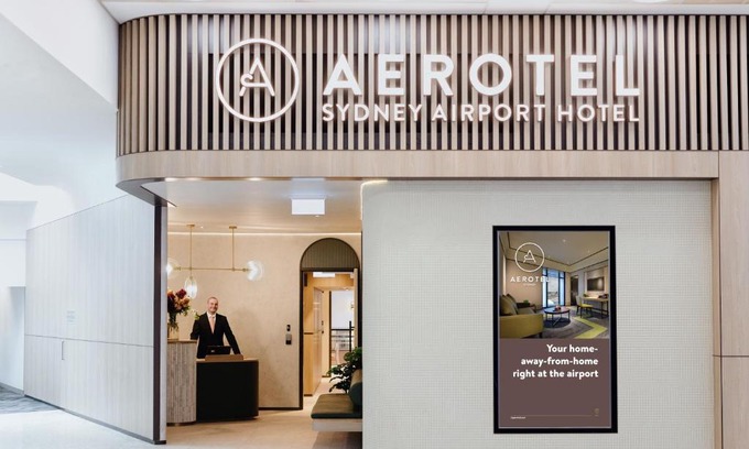 Mascot Hotel | Aerotel Sydney - Inside International Terminal Airport